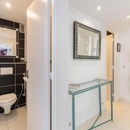 Διαμέρισμα Latour Maubourg 20 By Halldis *