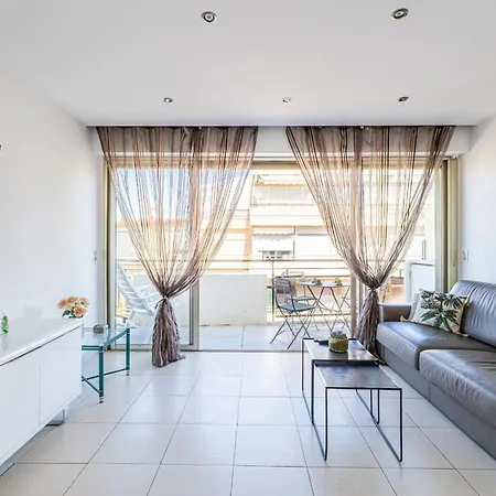 Διαμέρισμα Latour Maubourg 20 By Halldis *