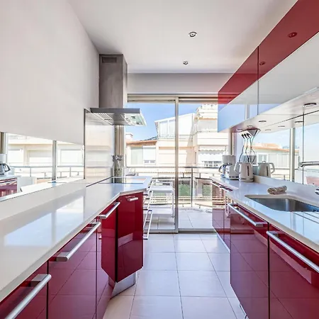 Latour Maubourg 20 By Halldis Διαμέρισμα Κάννες